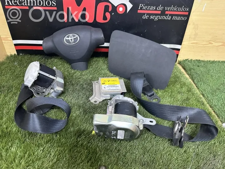 Toyota Aygo AB10 Poduszki powietrzne Airbag / Komplet 891700H010