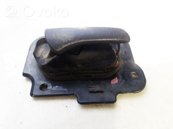 Opel Vectra B Klamka wewnętrzna drzwi 90506462RH