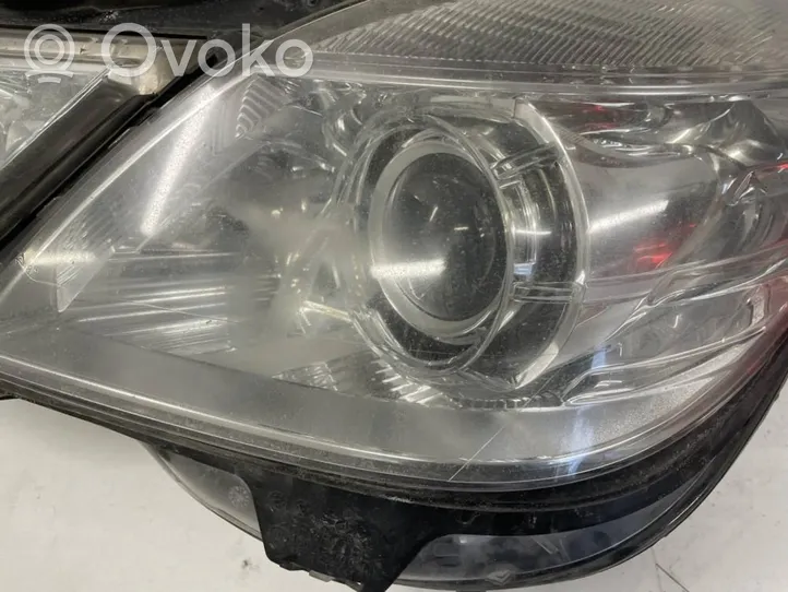 Mercedes-Benz E W212 Lampa przednia a2128201959