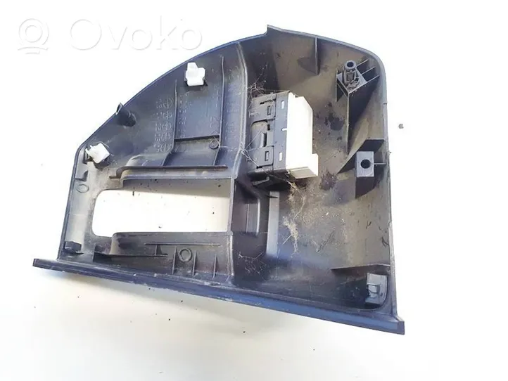 Mazda 5 Interruttore di controllo dell’alzacristalli elettrico C23568562