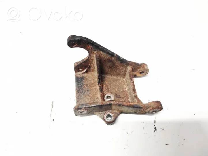 Mitsubishi Grandis Soporte de montaje del motor (Usadas) 