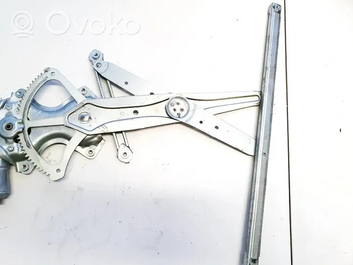 Toyota Verso-S Mécanisme de lève-vitre avec moteur 