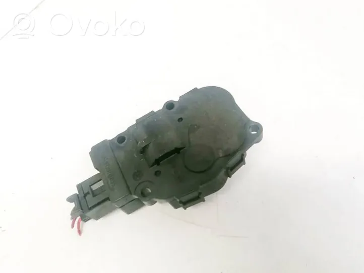 BMW 4 F32 F33 Motor/activador trampilla de calefacción 410475520