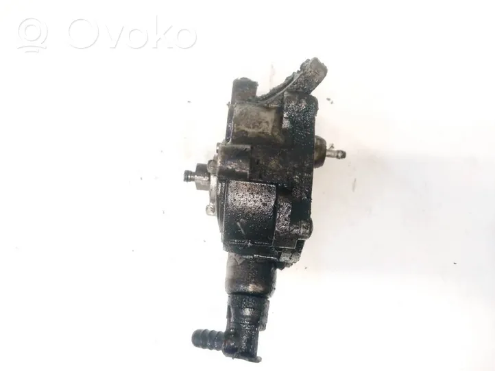 Volvo S60 Vacuum pump 08658230