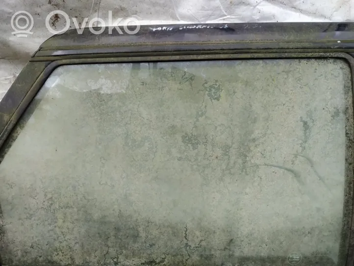 Ford Scorpio Vetro del finestrino della portiera posteriore 