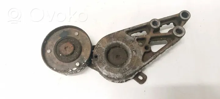 Audi A4 S4 B5 8D Diržo įtempėjas 058903133c