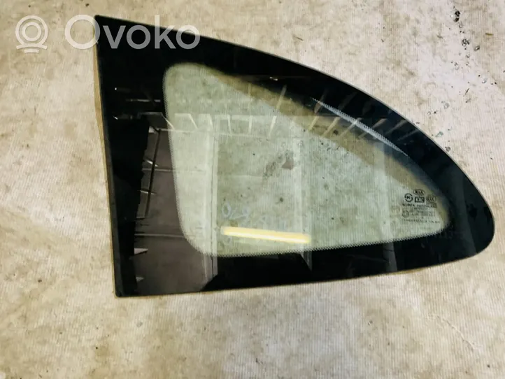 KIA Rio Rear side window/glass 