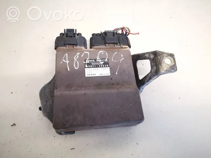 Toyota Avensis Verso Degalų purkštukų (forsunkių) valdymo blokas 8987120030