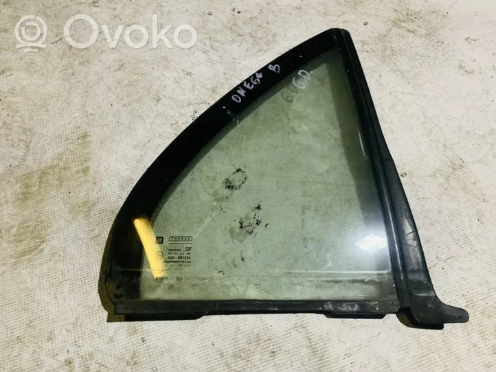 Opel Omega B1 Rear vent window glass 