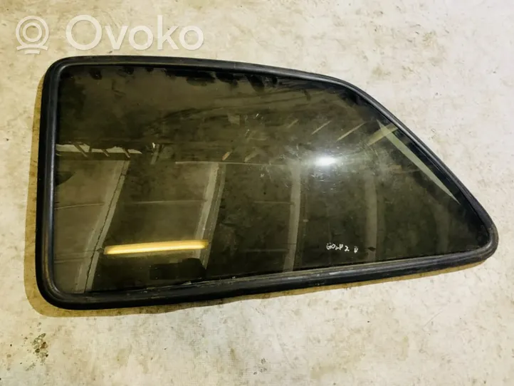 Volkswagen Golf II Rear side window/glass 