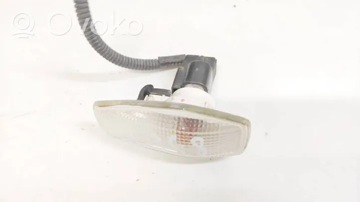 KIA Carnival Front fender indicator light 