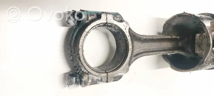 Chrysler Voyager Piston with connecting rod 2011F