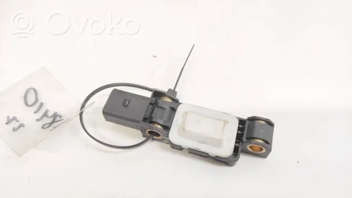 Volkswagen II LT Airbagsensor Crashsensor Drucksensor 4B0959643E