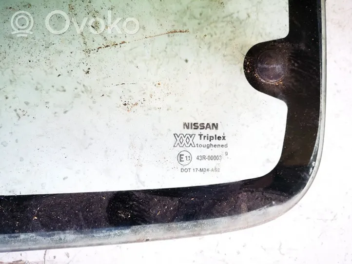 Nissan Micra Fenêtre latérale avant / vitre triangulaire 