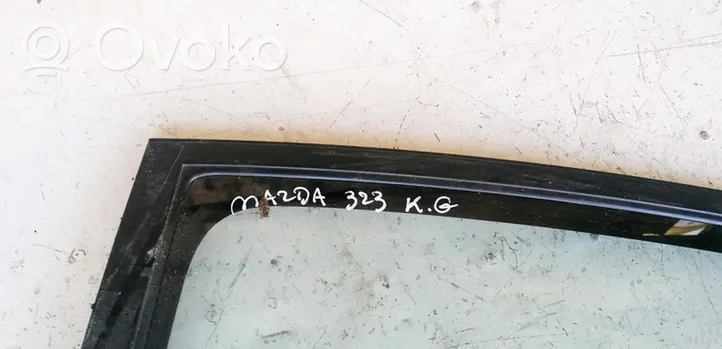 Mazda 323 Szyba karoseryjna tylna 