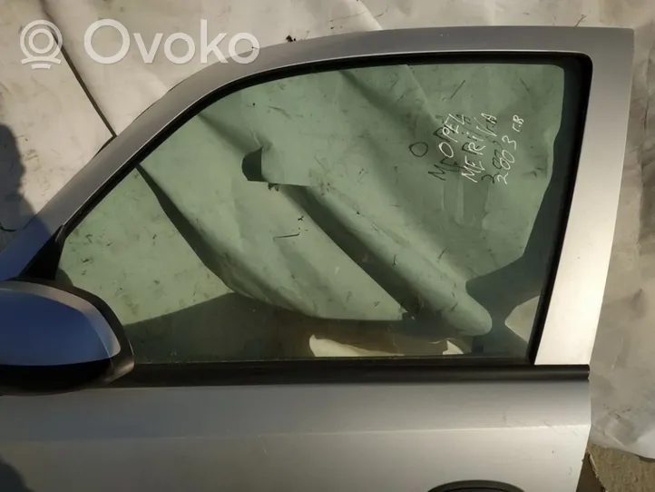 Opel Meriva A Vetro del finestrino della portiera anteriore - quattro porte pilka