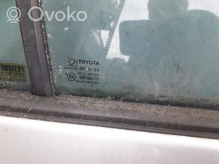 Toyota Avensis T220 Takaoven ikkunalasi 