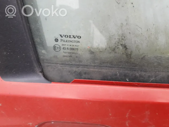 Volvo 850 Pagrindinis galinių durų stiklas RAUDONOS