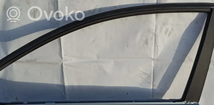 Nissan Primera Etuoven ikkunalasi, neliovinen malli pilka