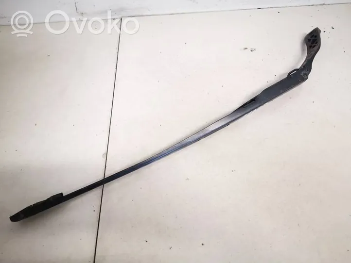 Peugeot 307 Front wiper blade arm 9650104080