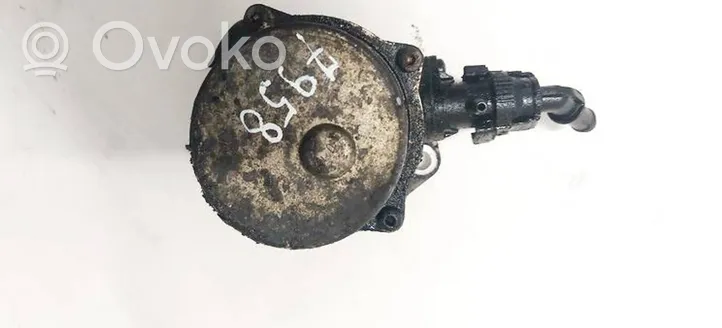 Nissan Qashqai Alipainepumppu 8200577807