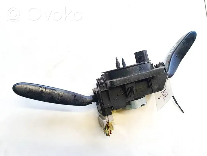 Volkswagen Polo IV 9N3 Wiper turn signal indicator stalk/switch 6q0953503ce