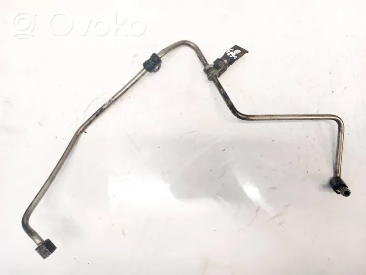 Volkswagen PASSAT B6 Tubo flessibile mandata olio del turbocompressore turbo 038145859F