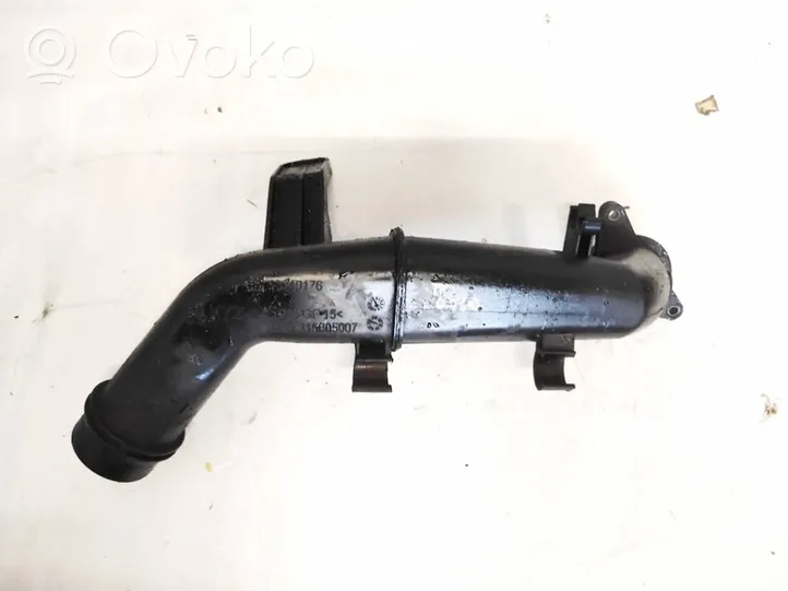 Opel Vectra C Tube d'admission de tuyau de refroidisseur intermédiaire 13240176