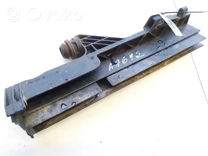 Volvo S40 Staffa di montaggio del radiatore 4n518n065ae