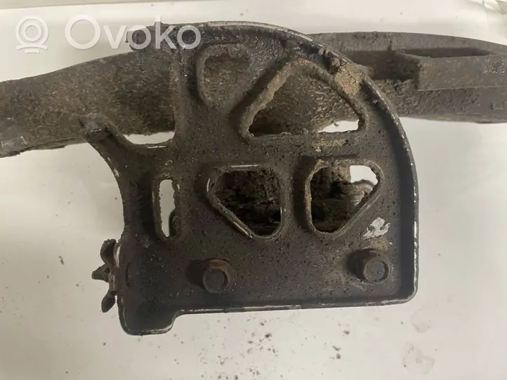 Chrysler 300 - 300C Supporto di montaggio del motore 04578062ac