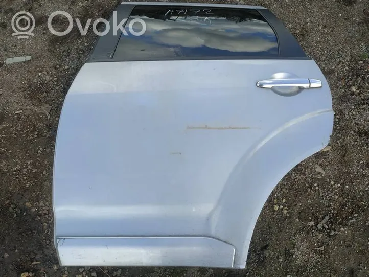 Mitsubishi Outlander Galinės durys sidabrines