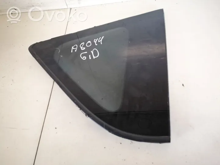 Toyota RAV 4 (XA30) Rear side window/glass 