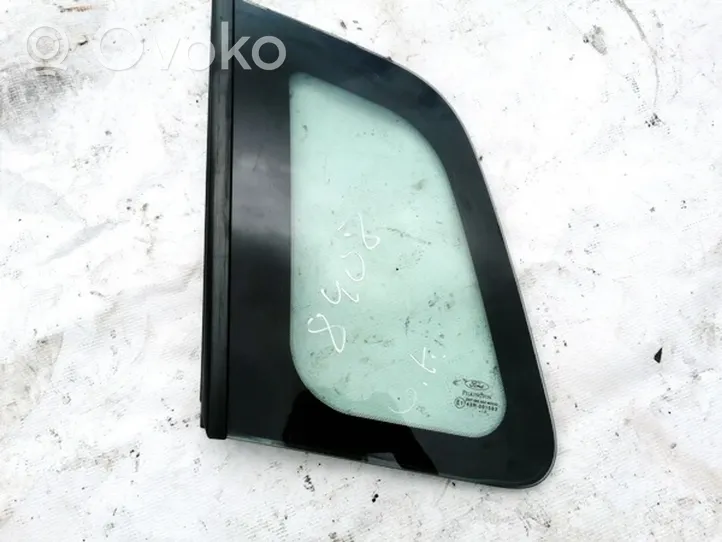 Ford Fiesta Rear side window/glass 