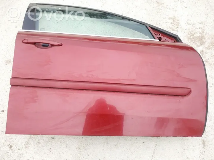 Renault Laguna III Drzwi przednie raudonos