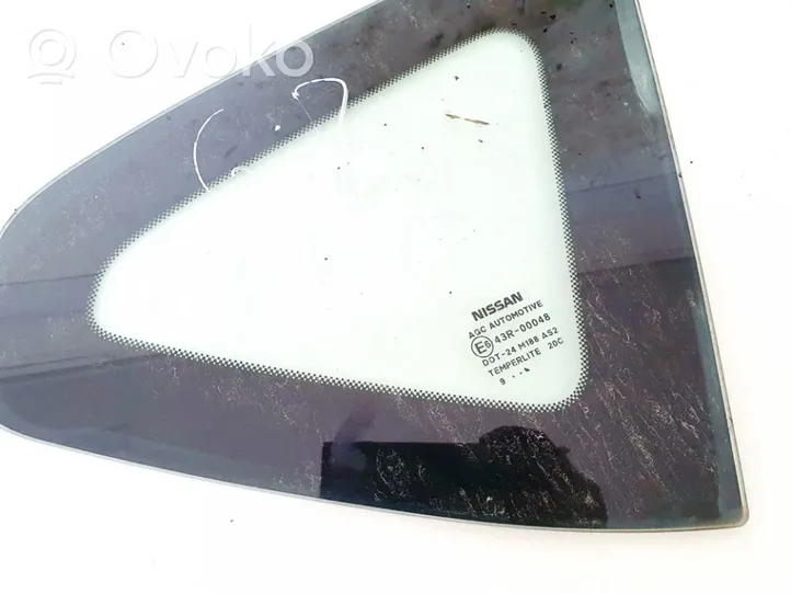 Nissan Qashqai Fenêtre latérale avant / vitre triangulaire 