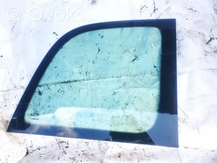 Mercedes-Benz Vaneo W414 Fenêtre latérale avant / vitre triangulaire 