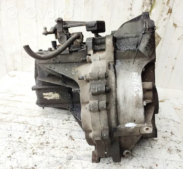 Ford Focus 5 Gang Schaltgetriebe 3M5R7002YG