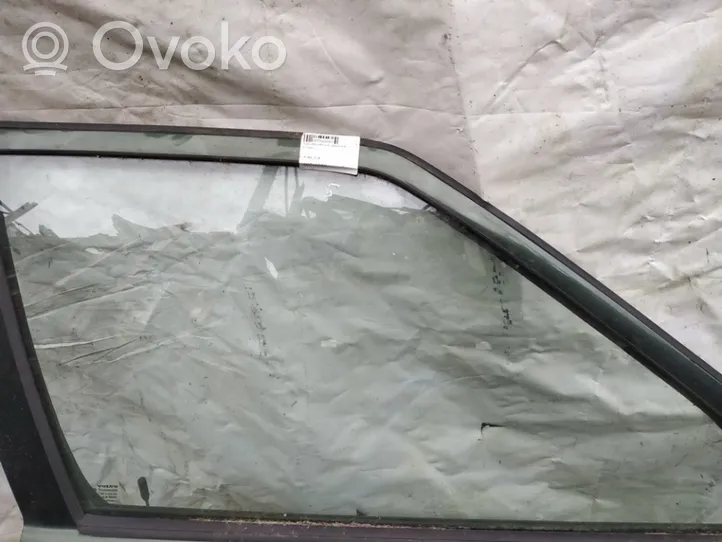 Volvo 850 Etuoven ikkunalasi, neliovinen malli 