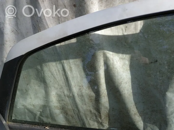 Opel Corsa D Vetro del finestrino della portiera anteriore - quattro porte 