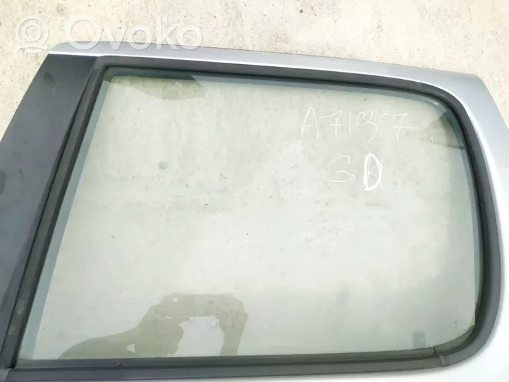 Toyota Yaris Verso Rear door window glass 