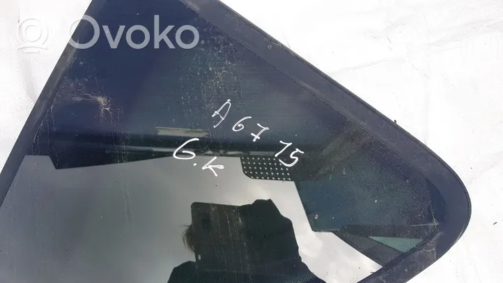 SsangYong Rexton Rear side window/glass 