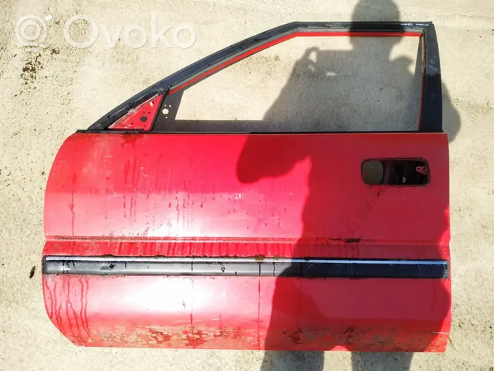 Toyota Corolla E90 Durvis raudonos