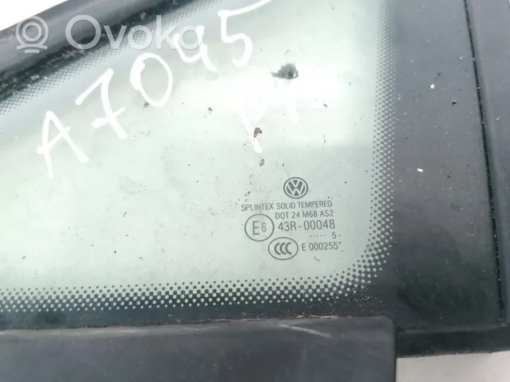 Volkswagen Touran I Luna/vidrio del triángulo delantero 43r00048