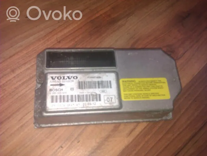 Volvo V70 Airbag control unit/module 0285001655