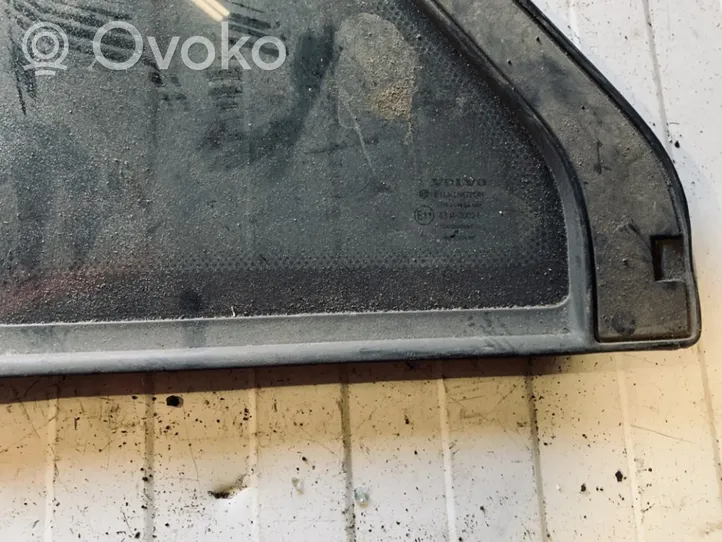Volvo 850 Galinis šoninis kėbulo stiklas 