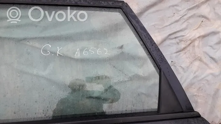 Volvo S40, V40 aizmugurējo durvju stikls 