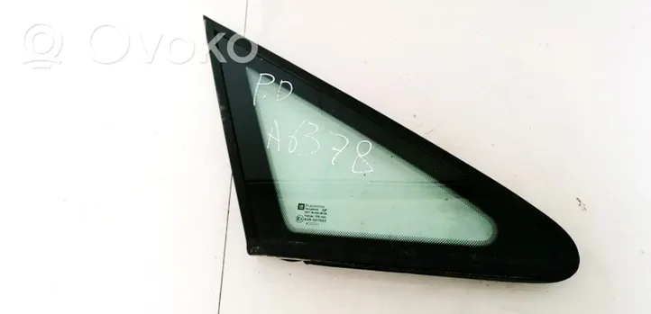 Opel Zafira A Front triangle window/glass 