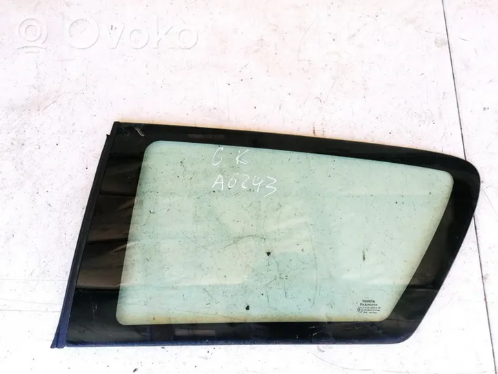 Toyota Corolla E120 E130 Takasivuikkuna/-lasi 