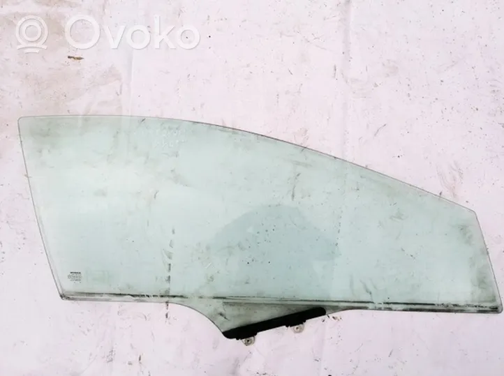 Honda Civic Front door window glass four-door 