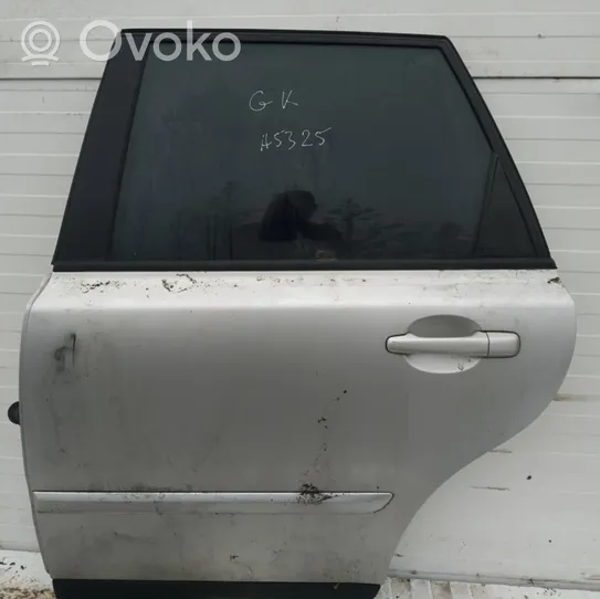 Volvo V50 Portiera posteriore pilka